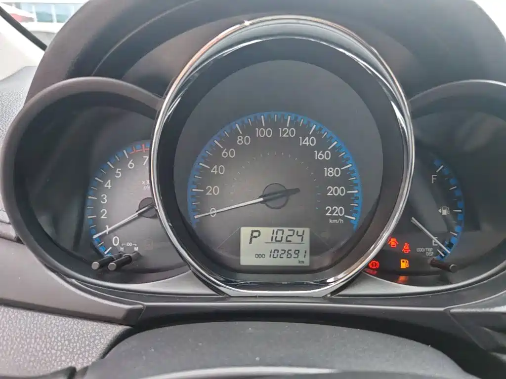 Toyota Vios FS — миниатюра 12