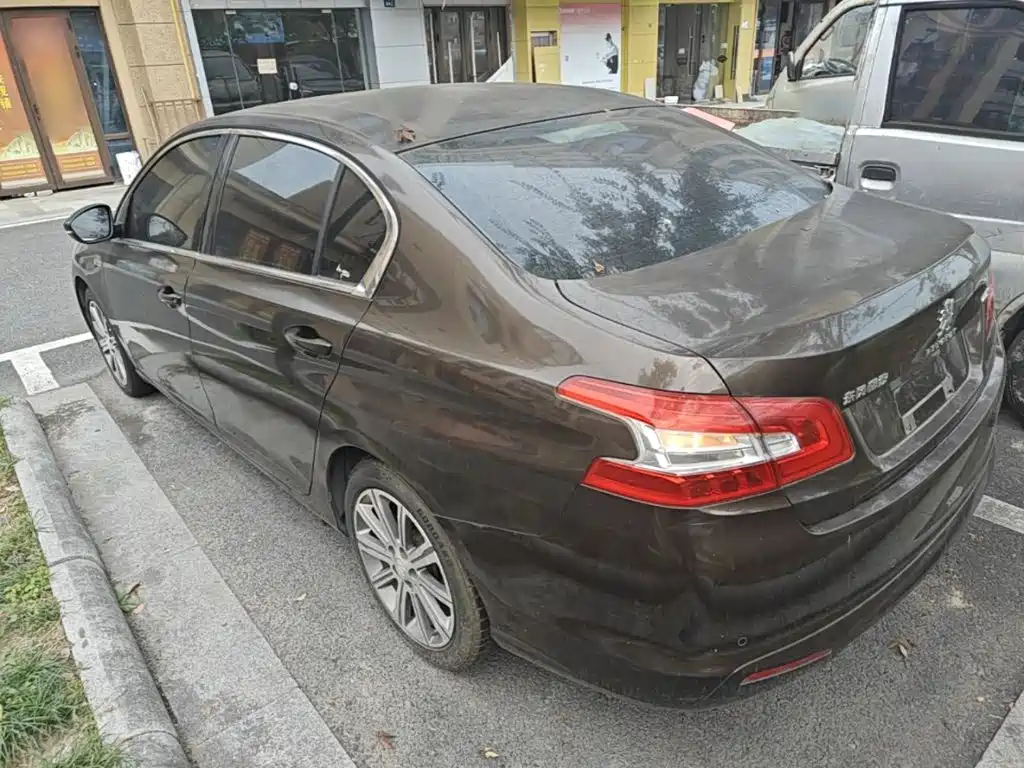 Peugeot 408 — миниатюра 5