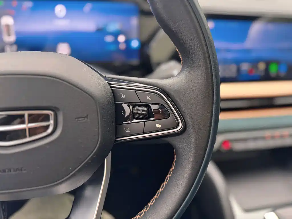 Geely Xingyue L — миниатюра 18