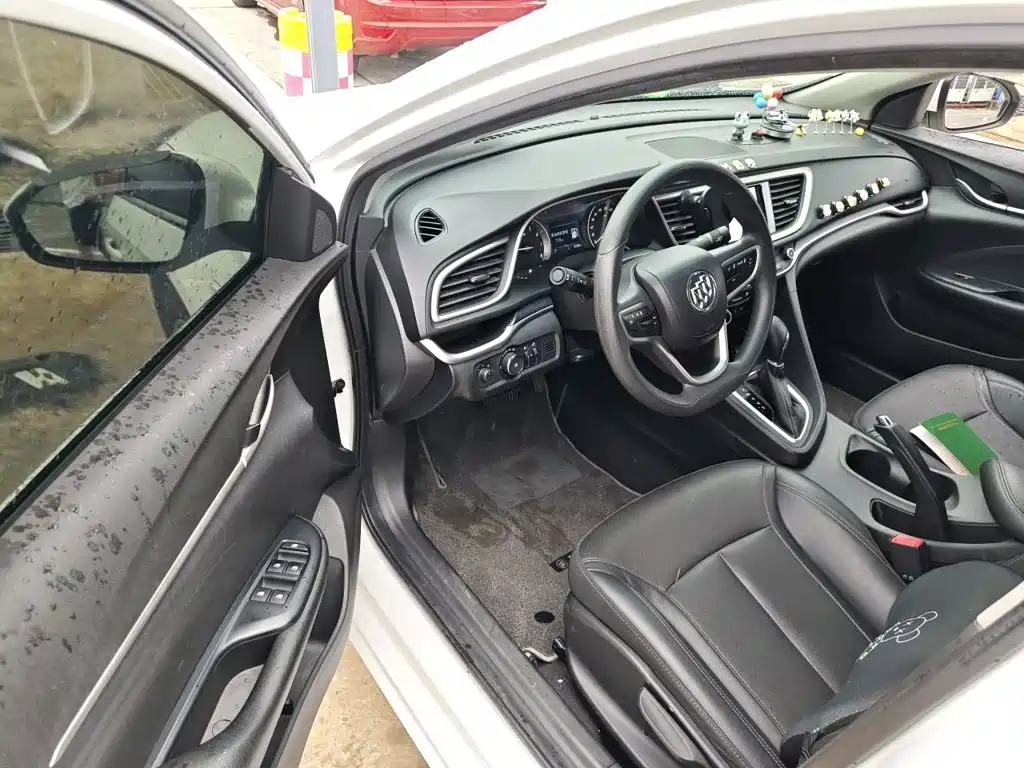 Buick Excelle — миниатюра 17