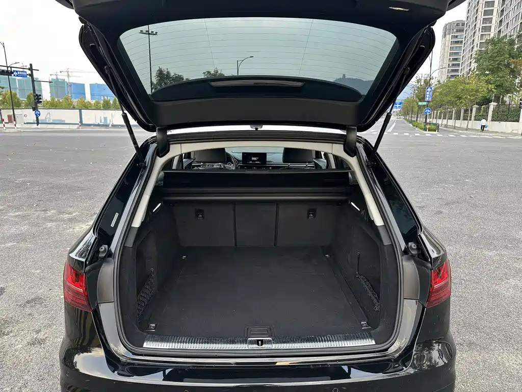 Audi A4 (Import) — миниатюра 24
