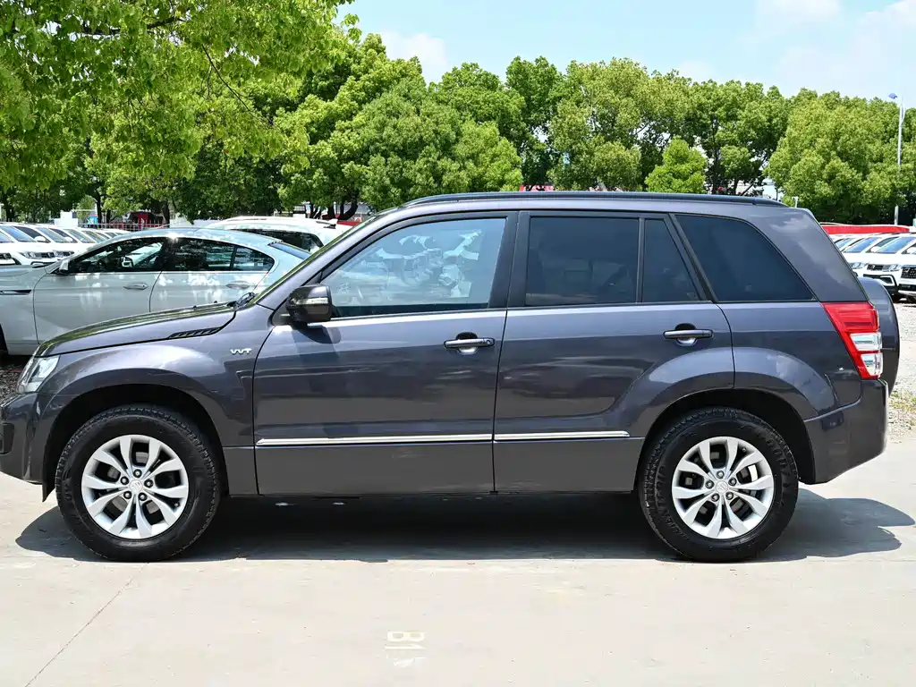Suzuki Grand Vitara — миниатюра 3