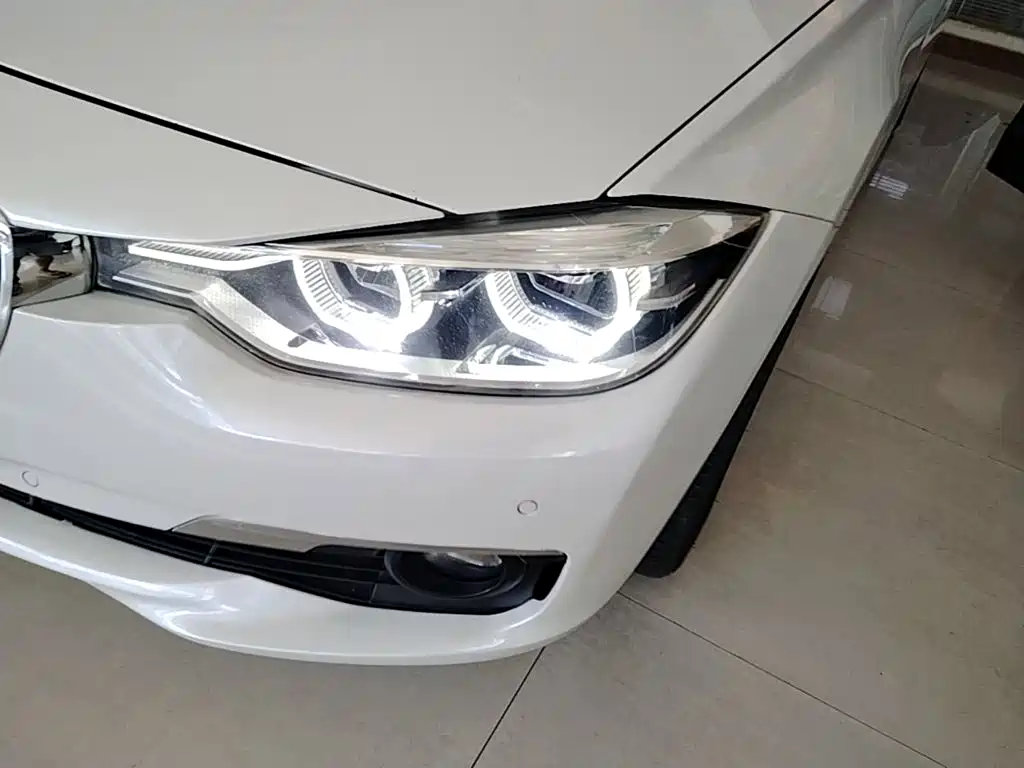 BMW 3 Series — миниатюра 24