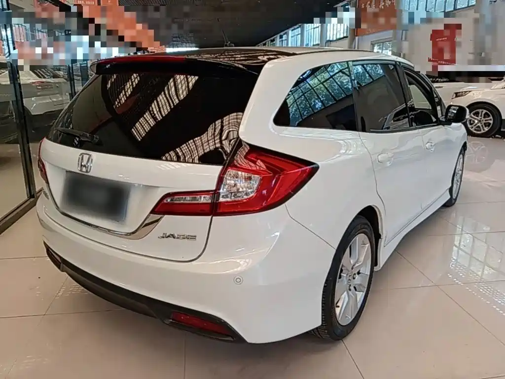 Honda Jade — миниатюра 7