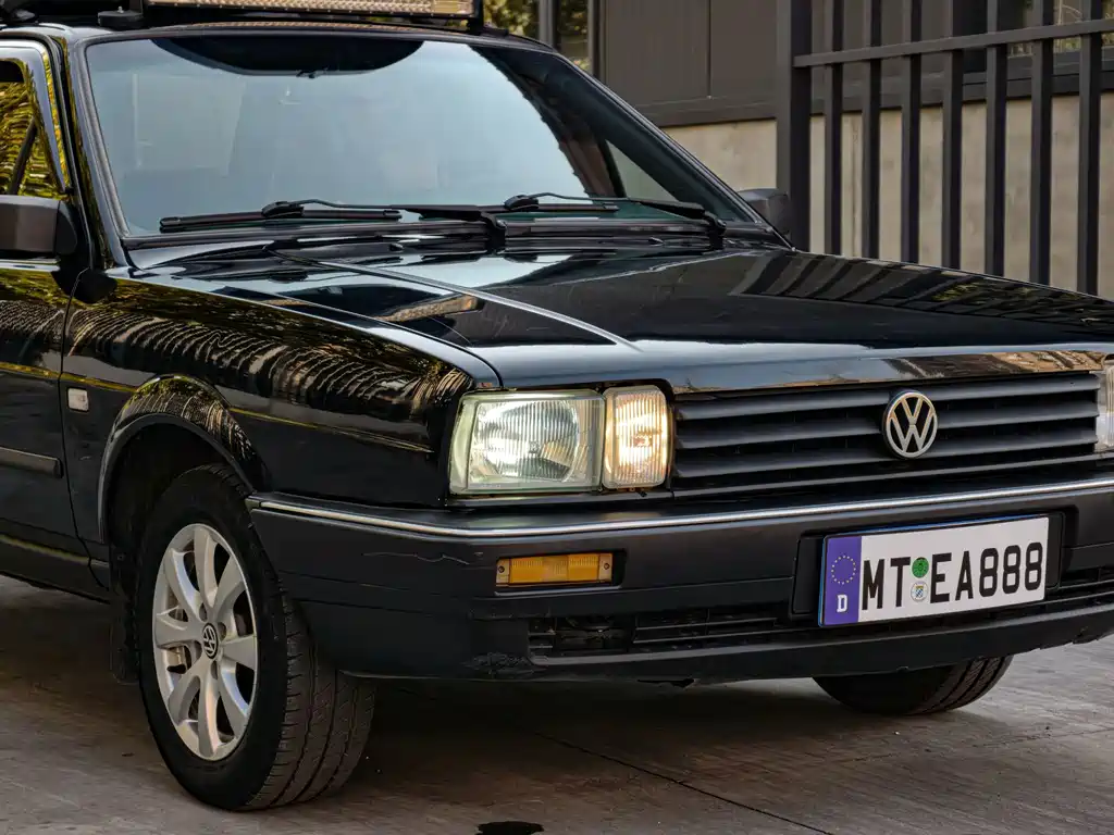 Volkswagen Santana Classic — миниатюра 6