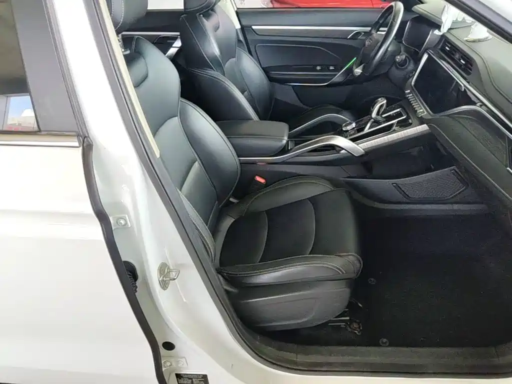 Geely Boyue — миниатюра 25