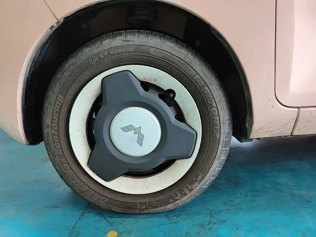 Wuling MINIEV — миниатюра 23