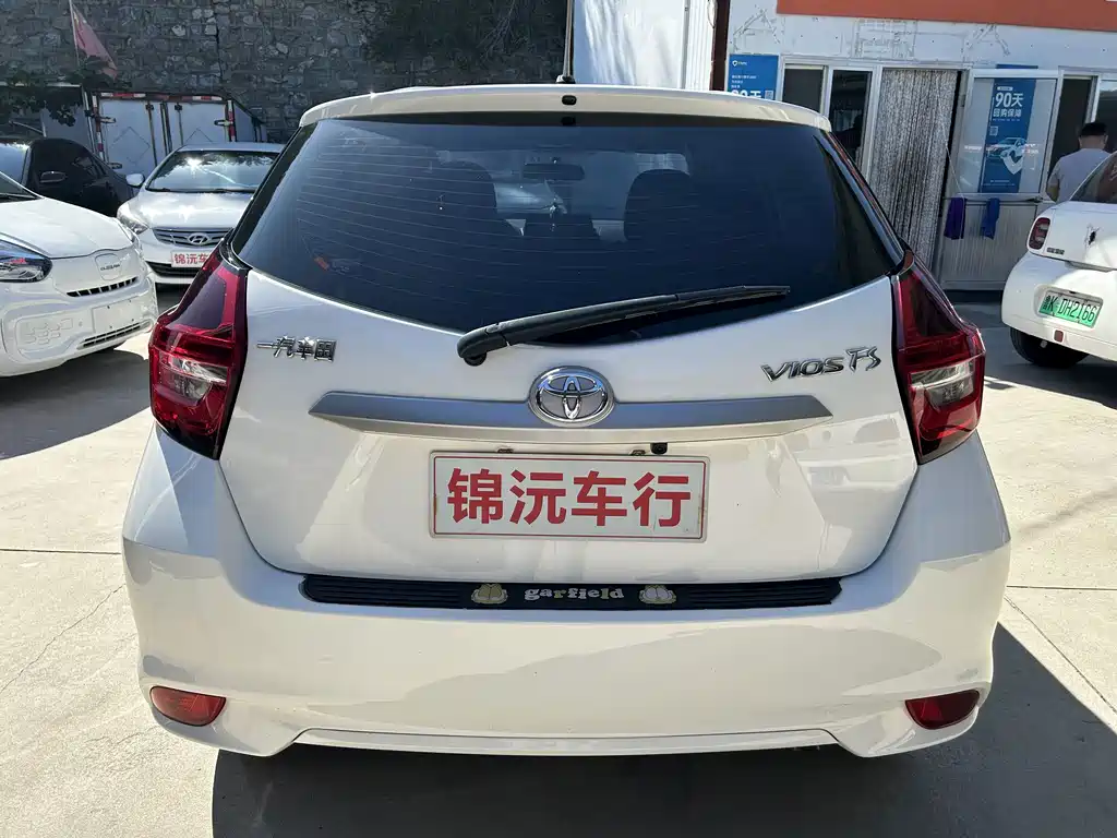 Toyota Vios FS — миниатюра 8