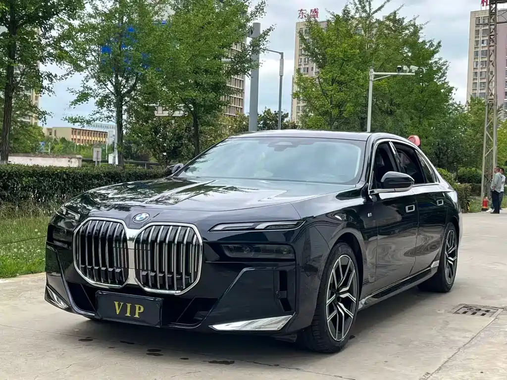 BMW 7 Series 2023