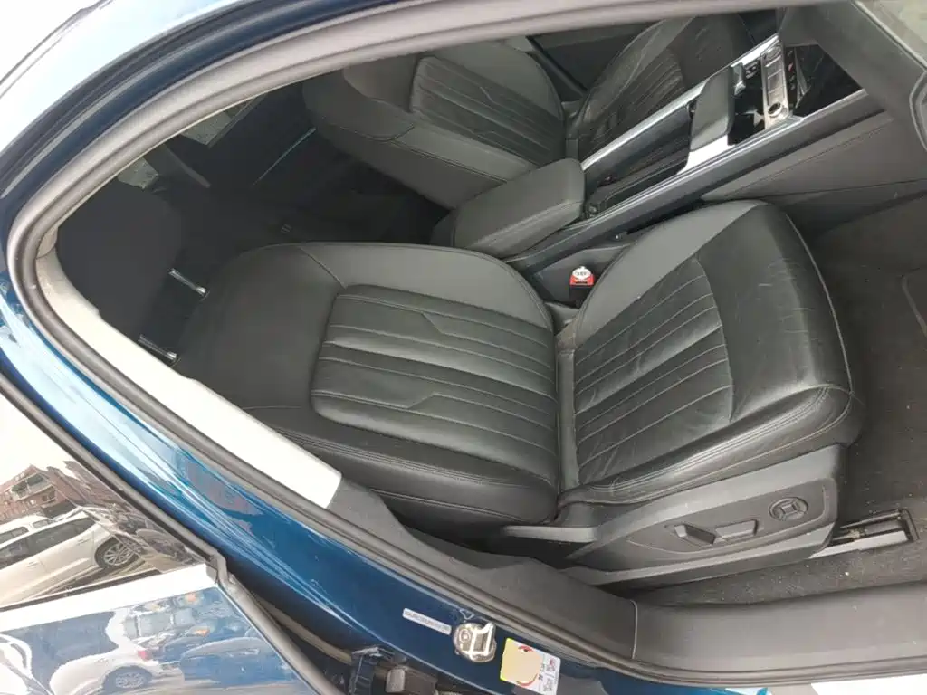Audi e-tron (Import) — миниатюра 25