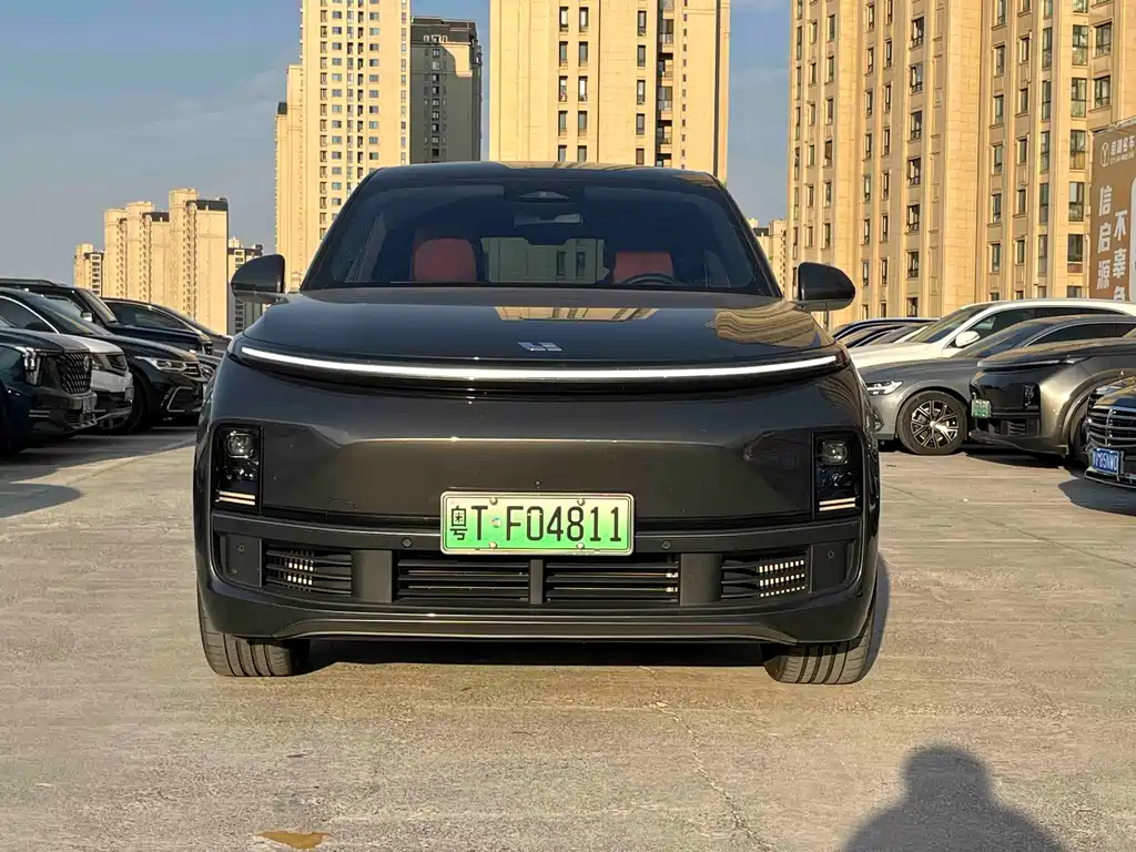 Li Auto L8 2023 Pro