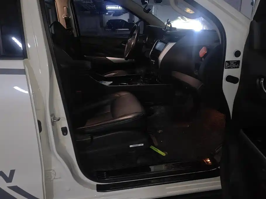 Nissan Terra 2020 2.5L XV 4WD AT Flagship
