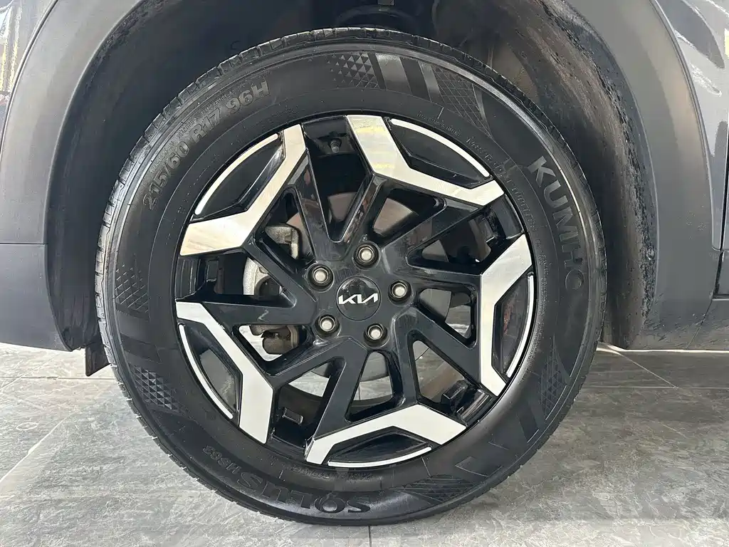 Kia Seltos — миниатюра 16