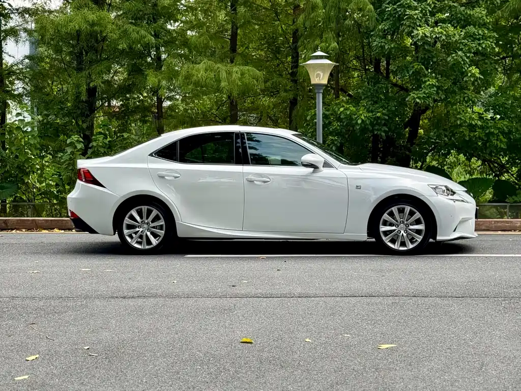 Lexus IS 2013 250 F SPORT