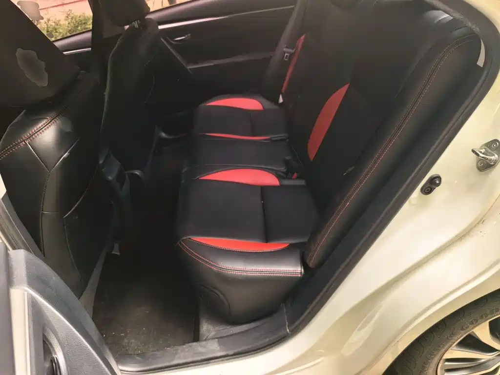 Toyota Corolla — миниатюра 18