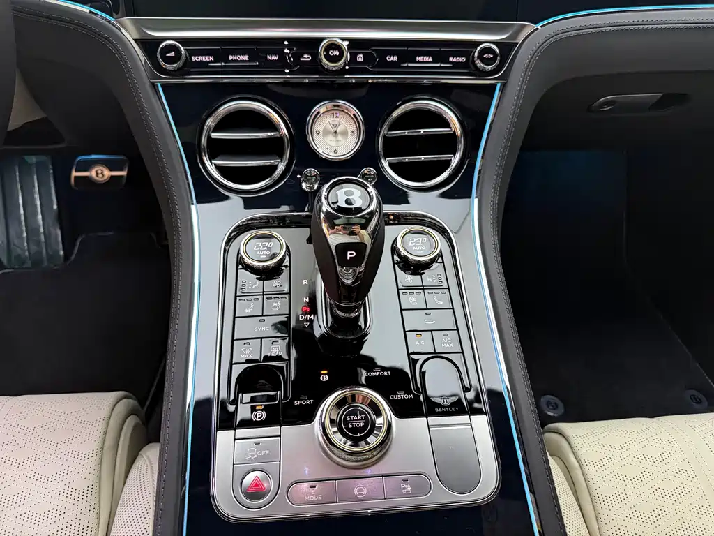 Bentley Continental PHEV — миниатюра 23
