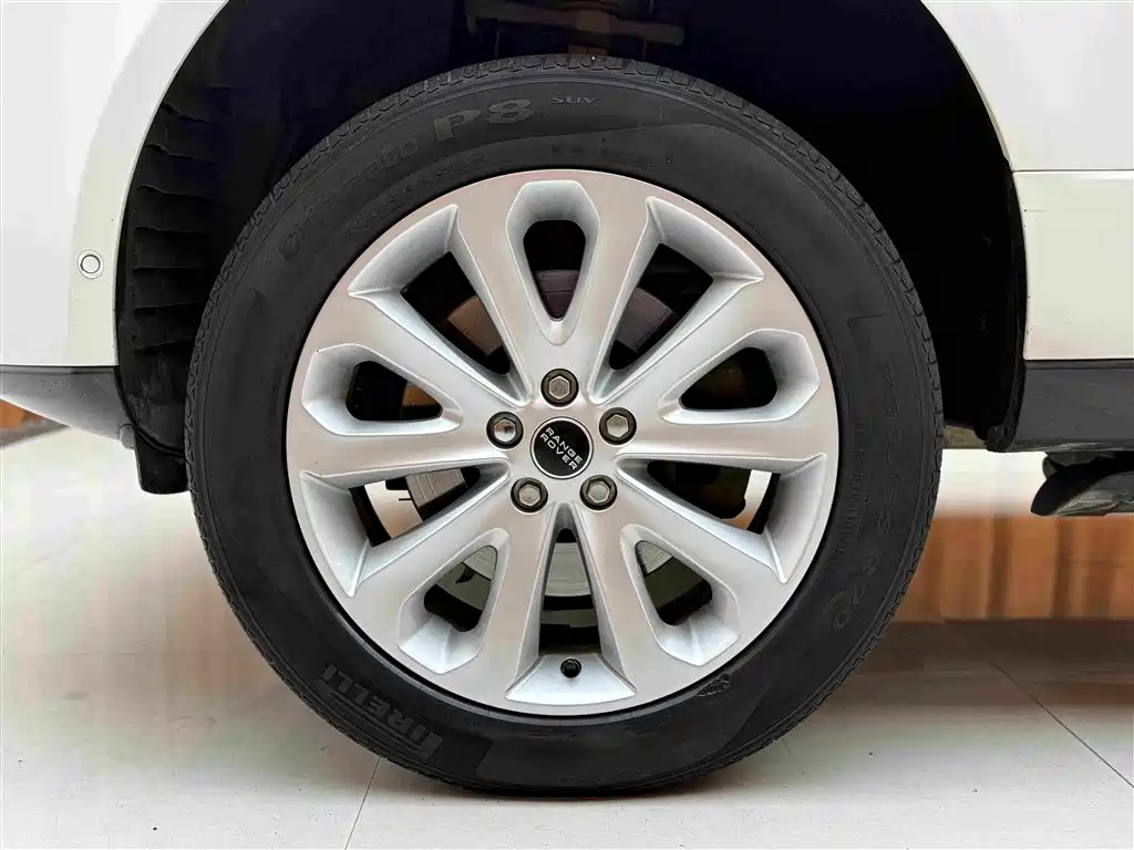 Land Rover Range Rover — миниатюра 18