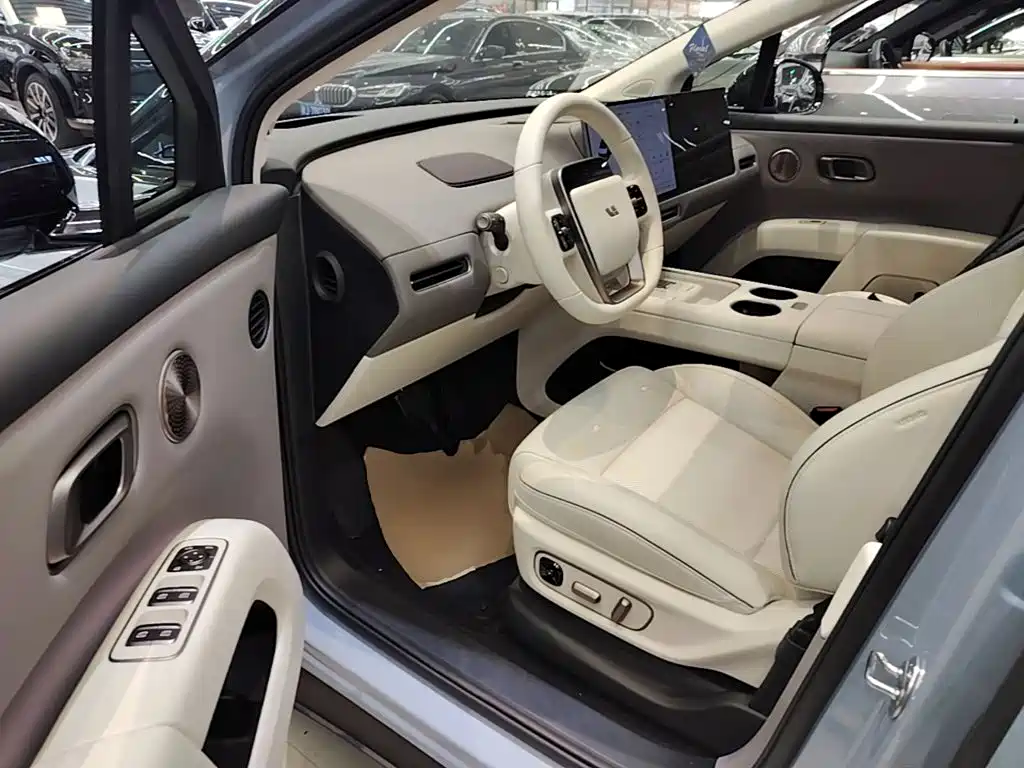Li Auto Идеальный I8 — миниатюра 16