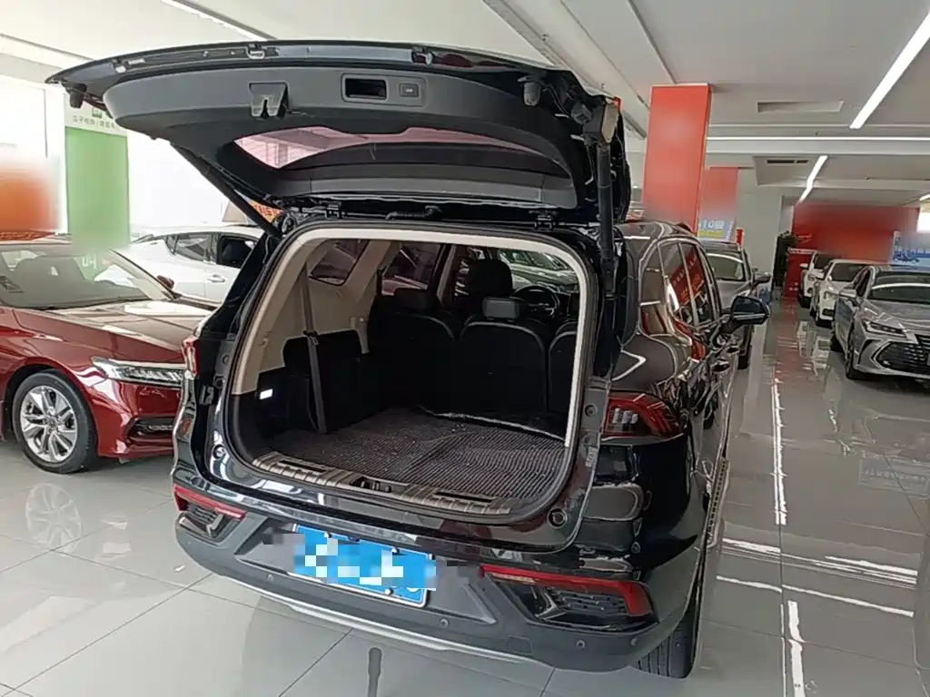 Geely Haoyue — миниатюра 19