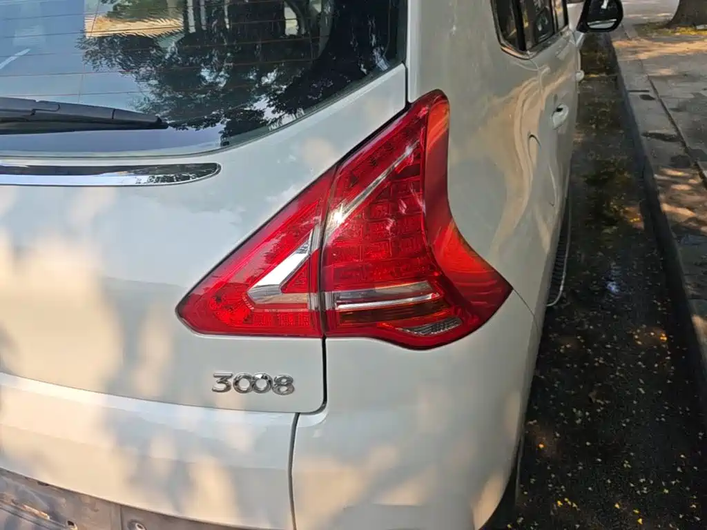 Peugeot 3008 — миниатюра 8