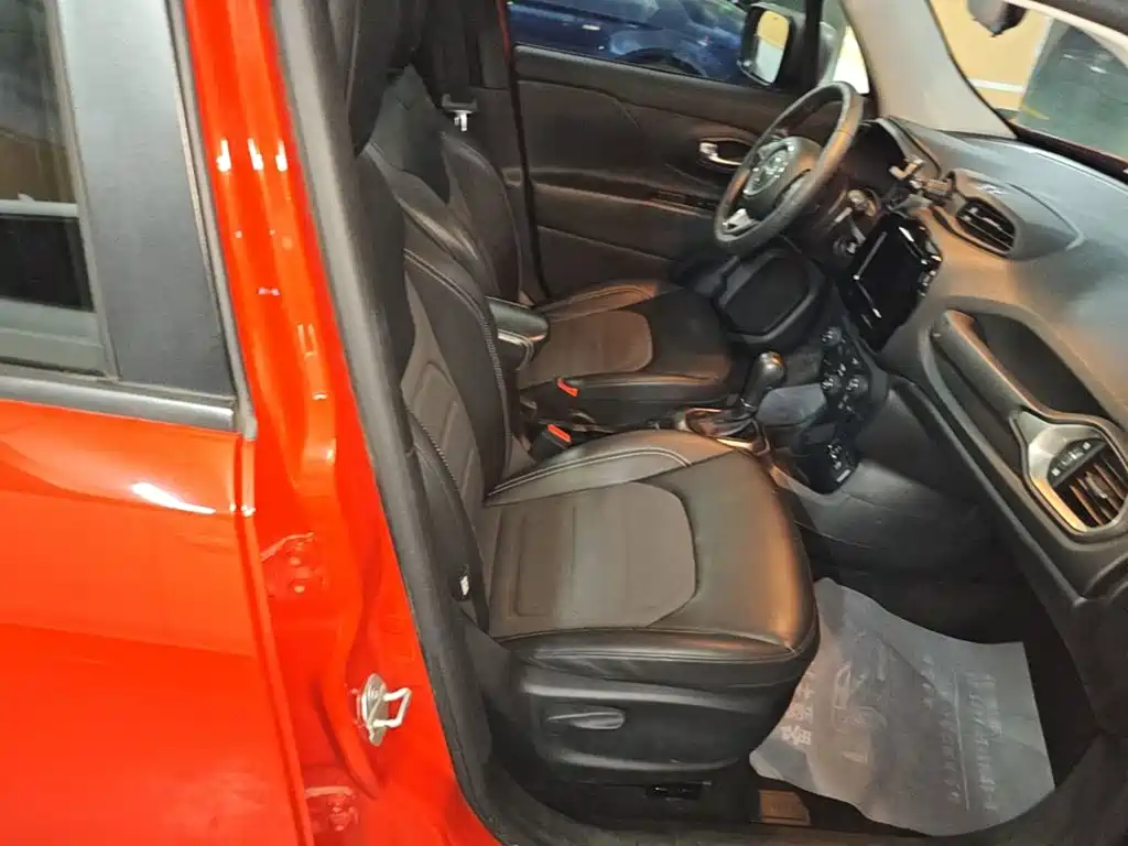 Jeep Renegade — миниатюра 25
