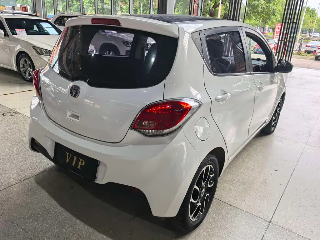 Changan BenBen — миниатюра 4