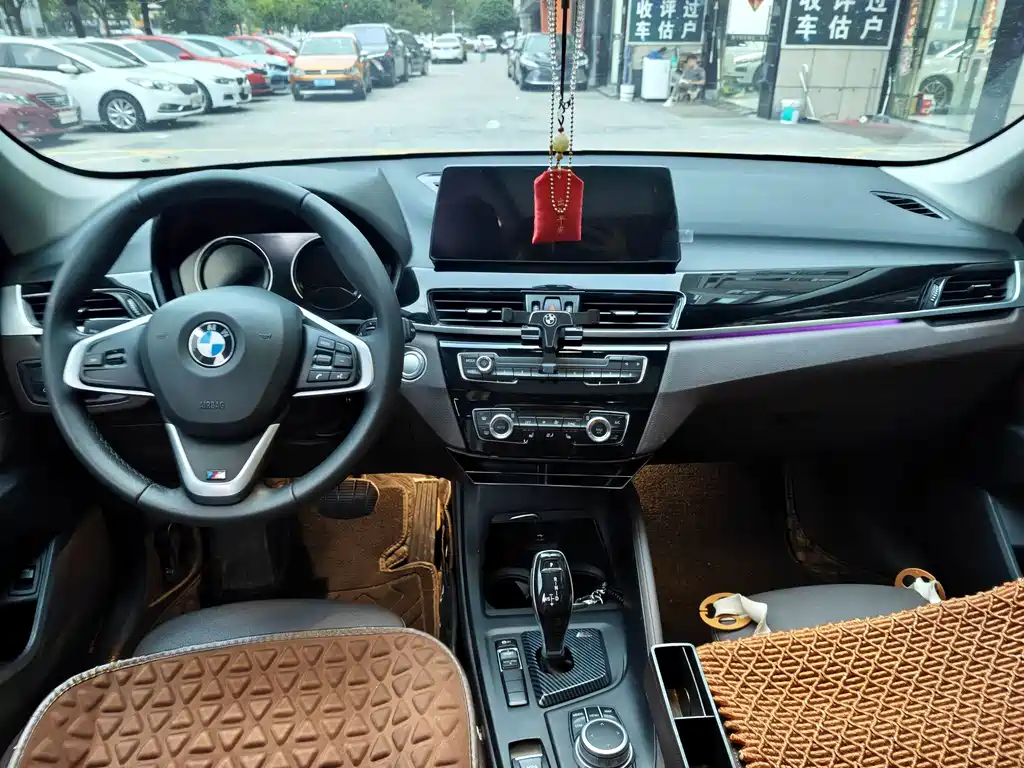 BMW X1 — миниатюра 9