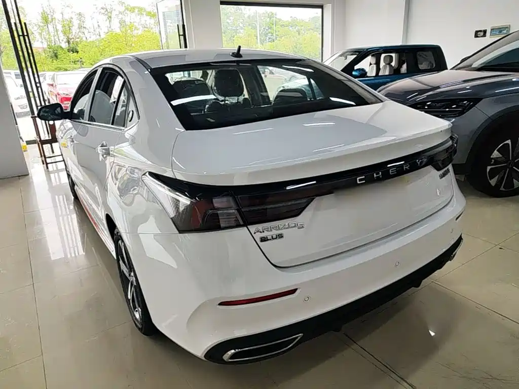 Chery Arrizo 5 PLUS — миниатюра 5