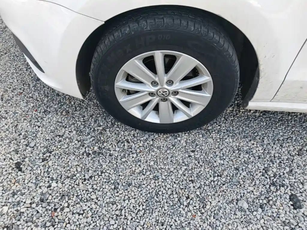 Volkswagen Polo — миниатюра 23