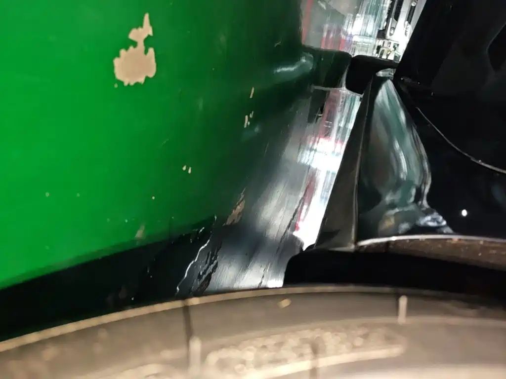 Tesla Model 3 — миниатюра 22
