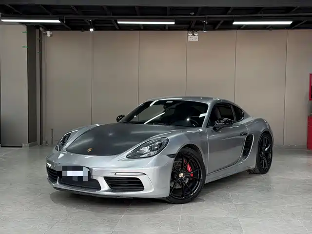 Porsche 718