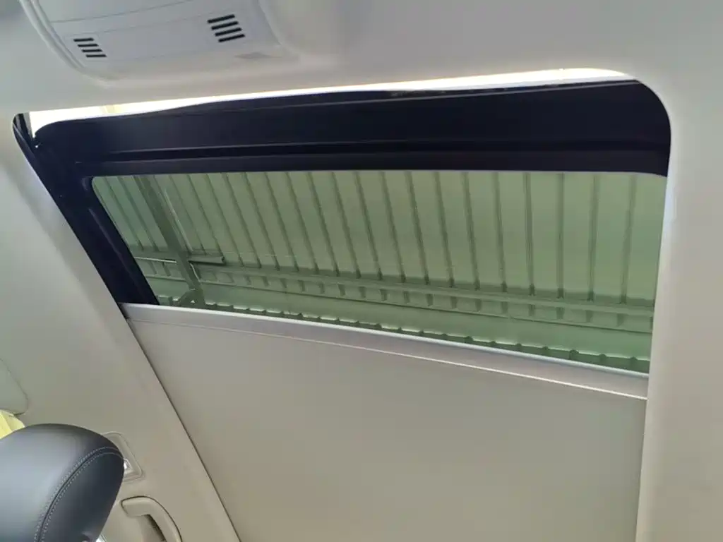 Volkswagen Tharu — миниатюра 18
