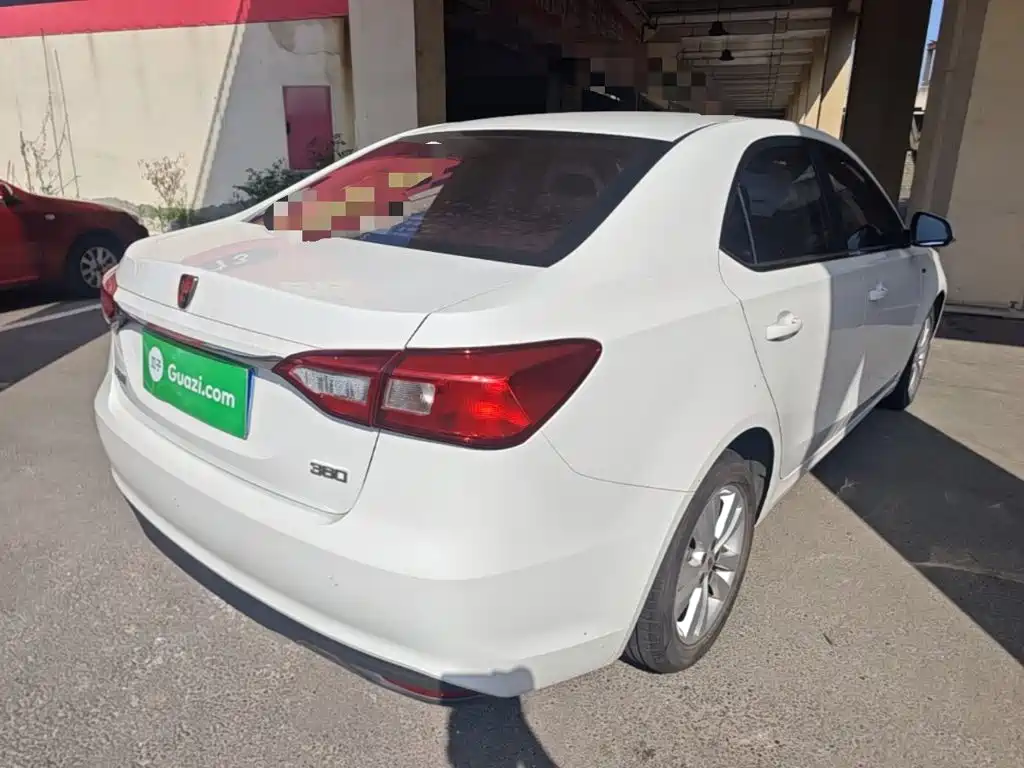 Roewe 360 — миниатюра 7