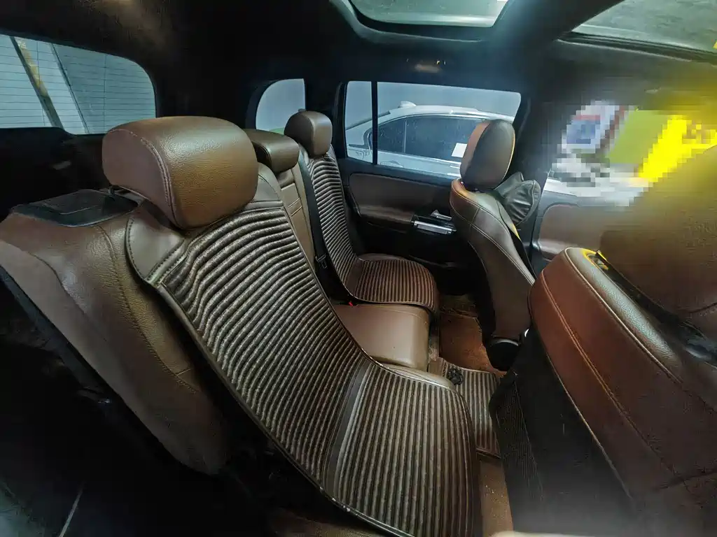 Mercedes-Benz GLB — миниатюра 5