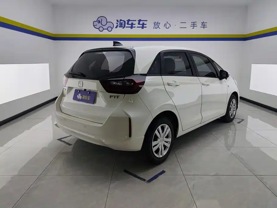 Honda Fit — миниатюра 3