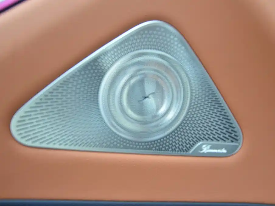 Mercedes-Benz S-Class — миниатюра 6