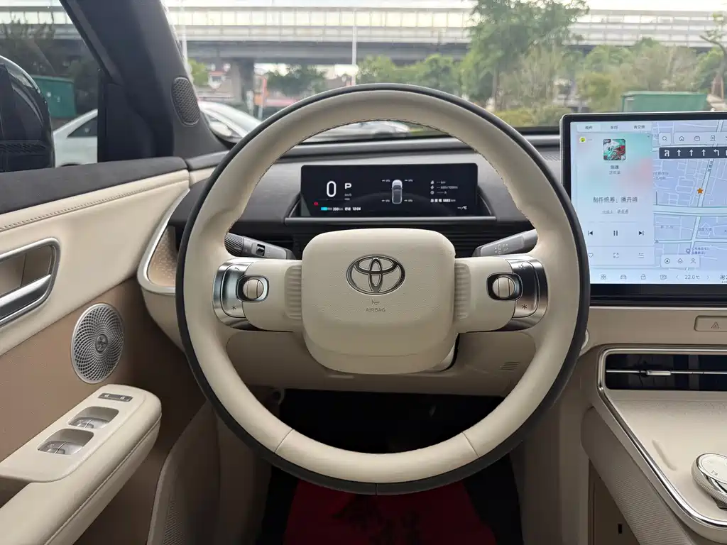Toyota bZ3X — миниатюра 7