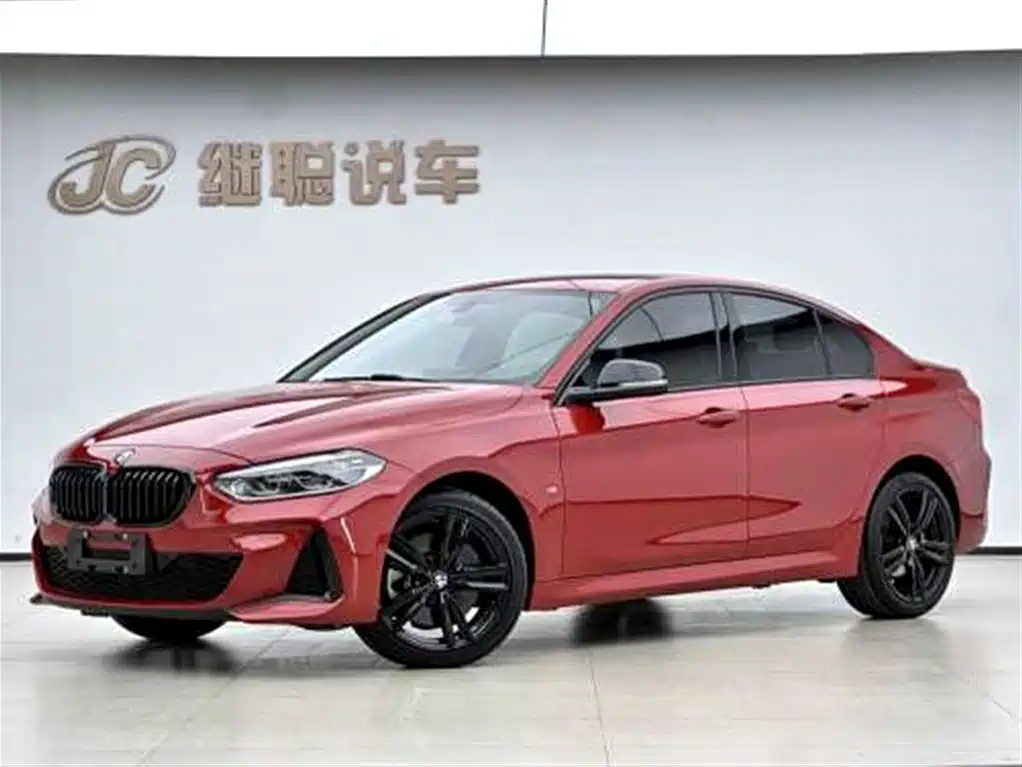 BMW 1 Series 2021