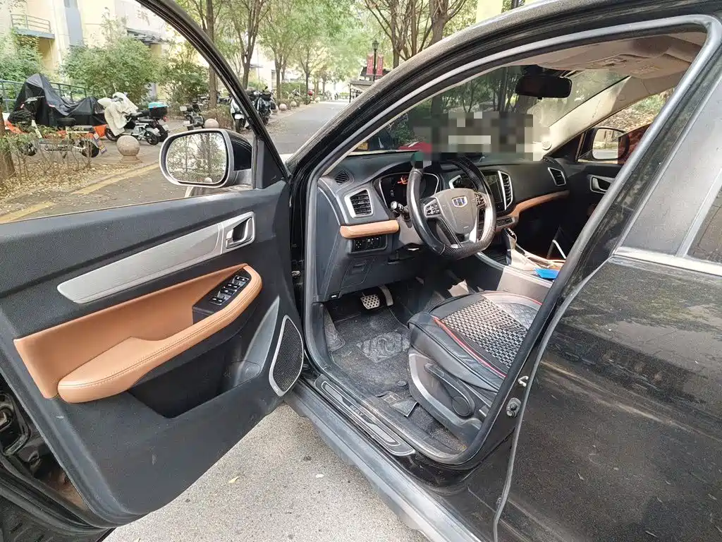 Geely Vision X6 — миниатюра 17