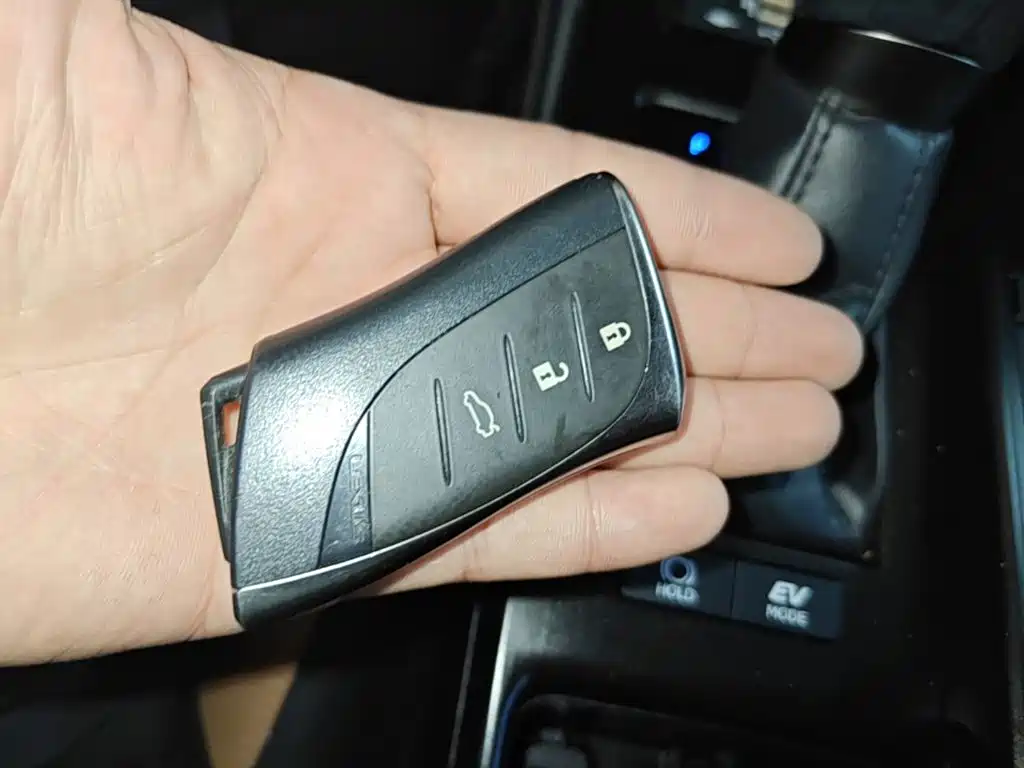 Lexus ES — миниатюра 9