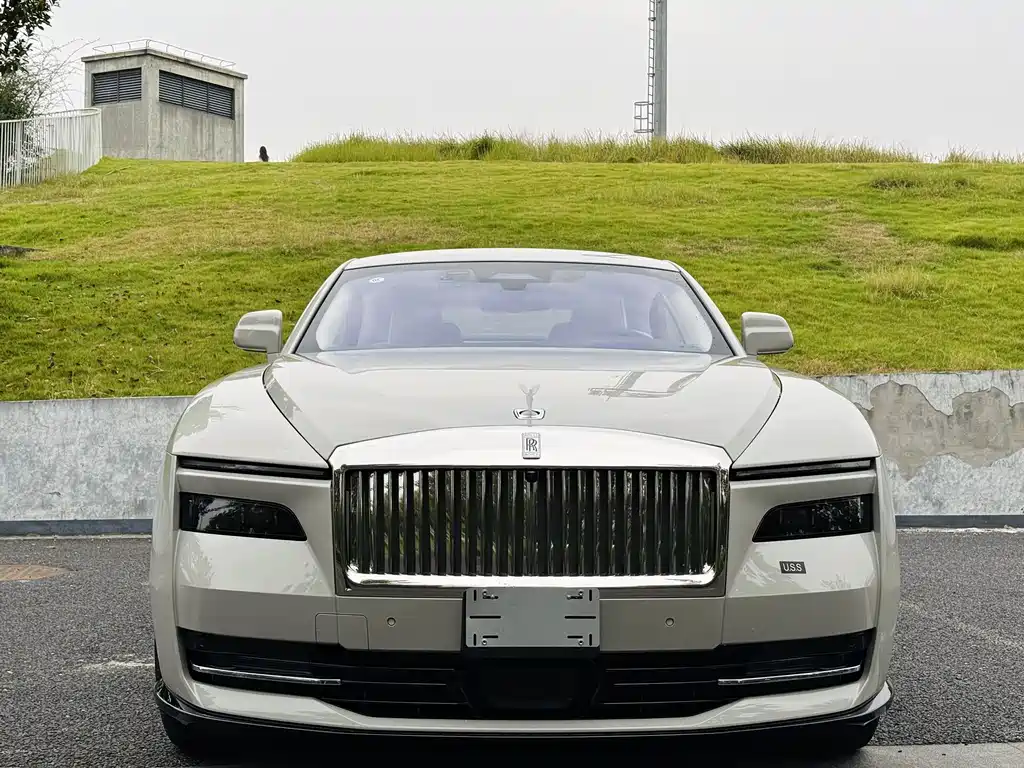 Rolls-Royce Phantom — миниатюра 2