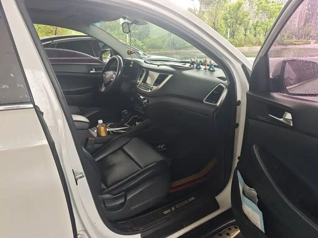 Hyundai Tucson — миниатюра 18