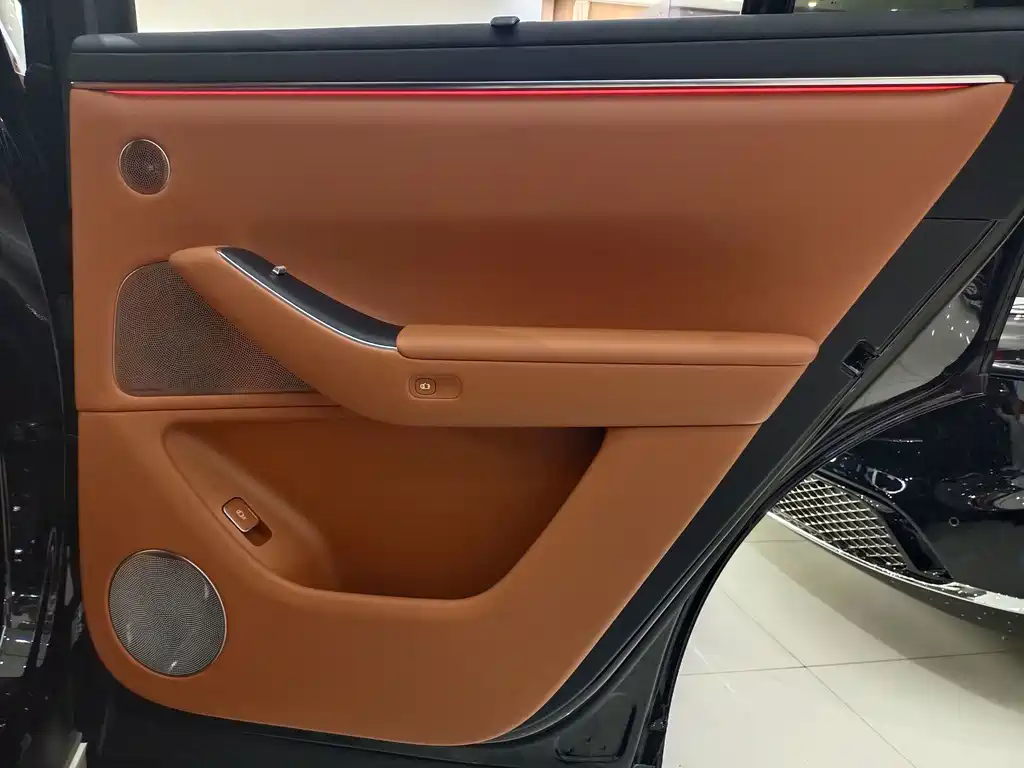 AITO AITO M7 — миниатюра 14
