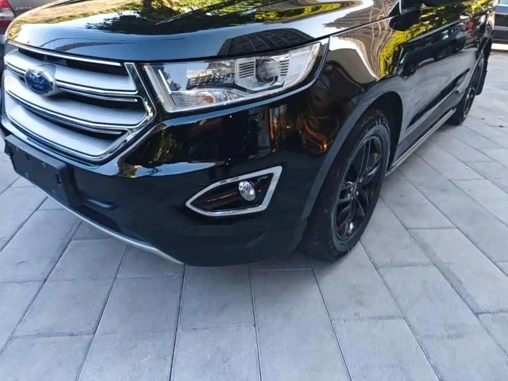 Ford Edge — миниатюра 24