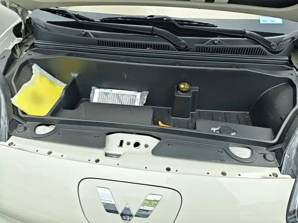 Wuling MINIEV — миниатюра 20