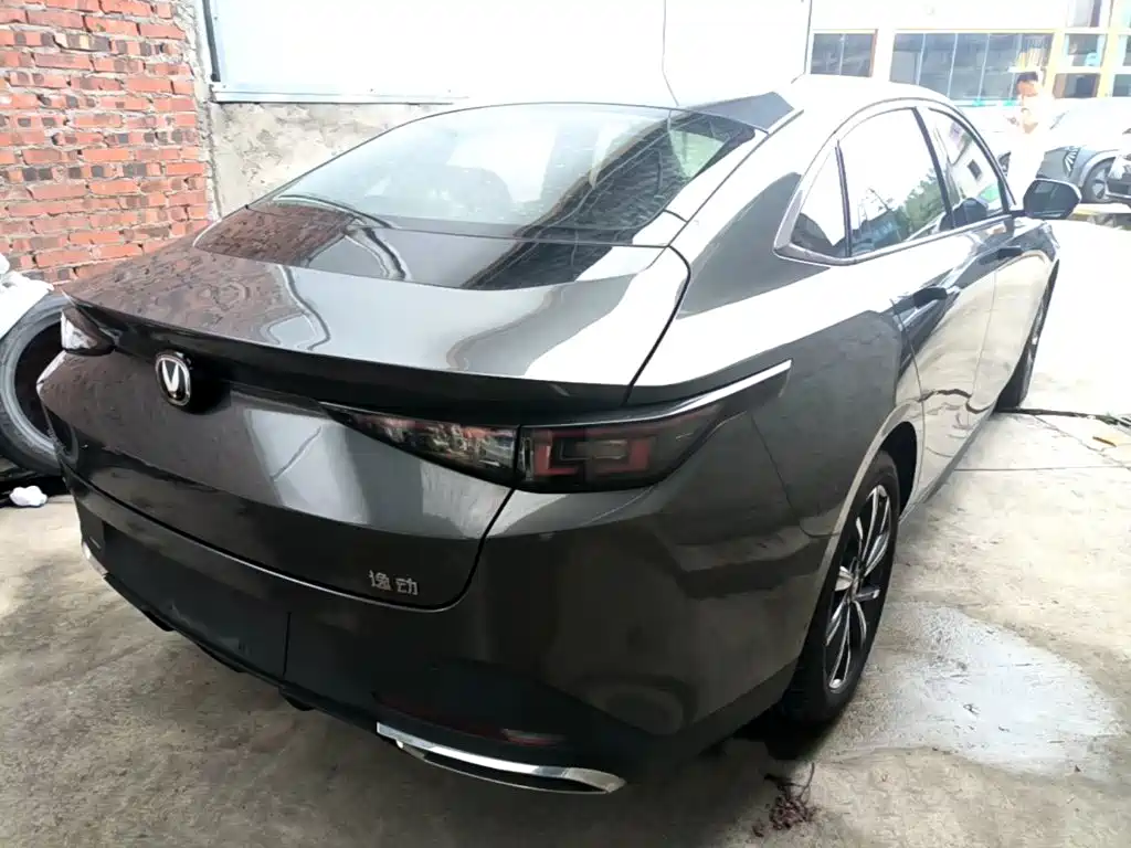 Changan Eado — миниатюра 7