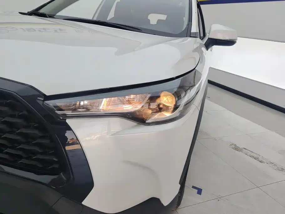 Toyota Corolla Cross — миниатюра 5