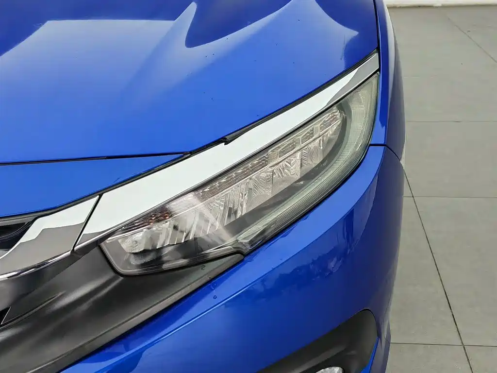 Honda Civic 2016 220TURBO CVT Luxury