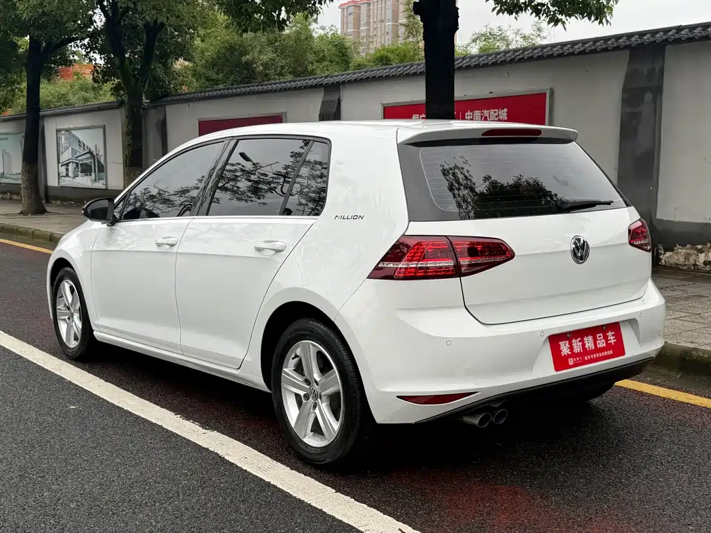 Volkswagen Golf — миниатюра 6