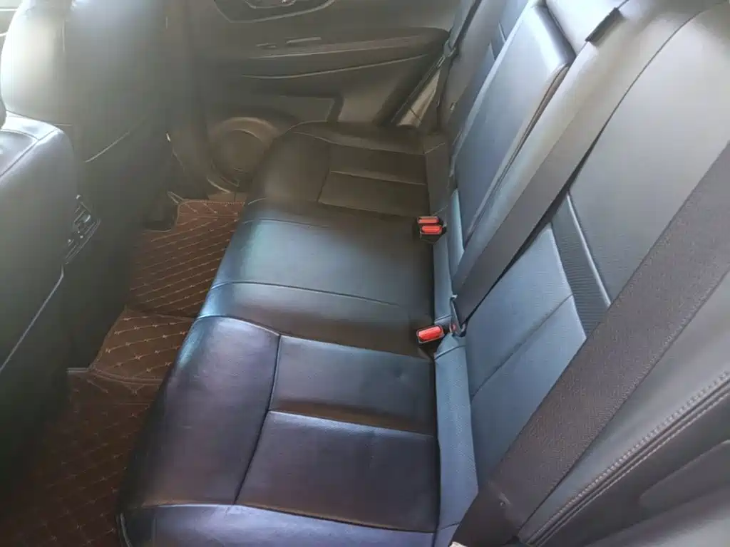 Nissan X-Trail — миниатюра 17
